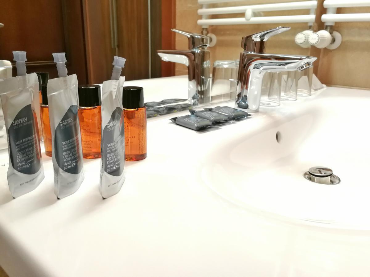 Hotel Maroon Zagreb Luaran gambar