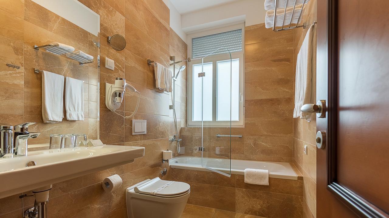Hotel Maroon Zagreb Luaran gambar